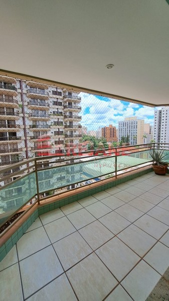 Apartamento à venda com 4 quartos, 162m² - Foto 32