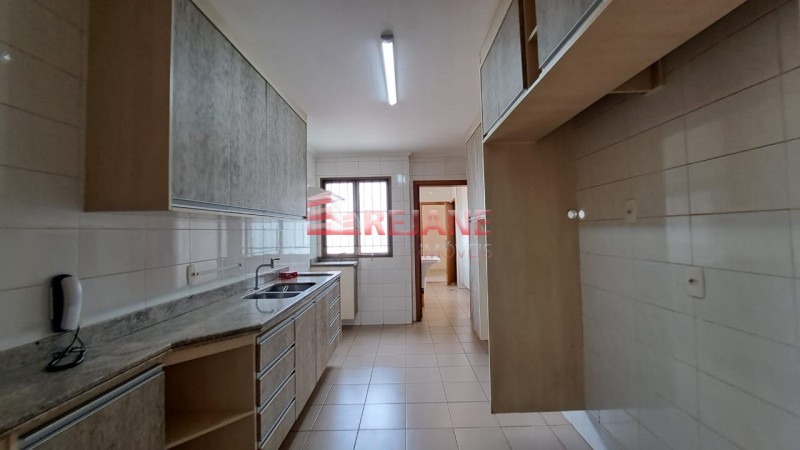 Apartamento à venda com 4 quartos, 162m² - Foto 23