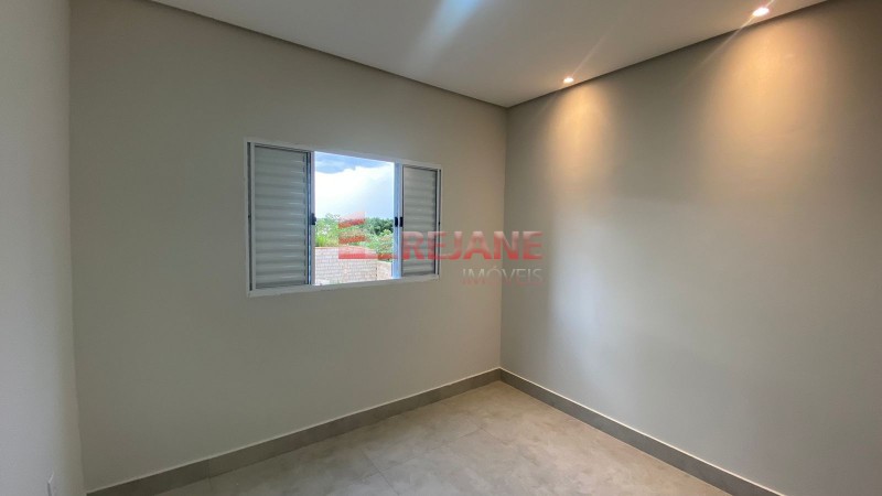 Casa à venda com 3 quartos, 130m² - Foto 10